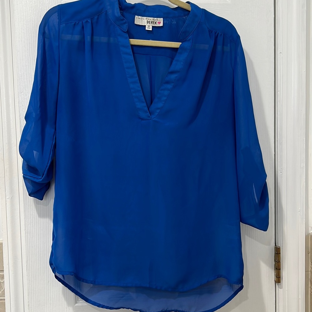 Blue blouse. Medium